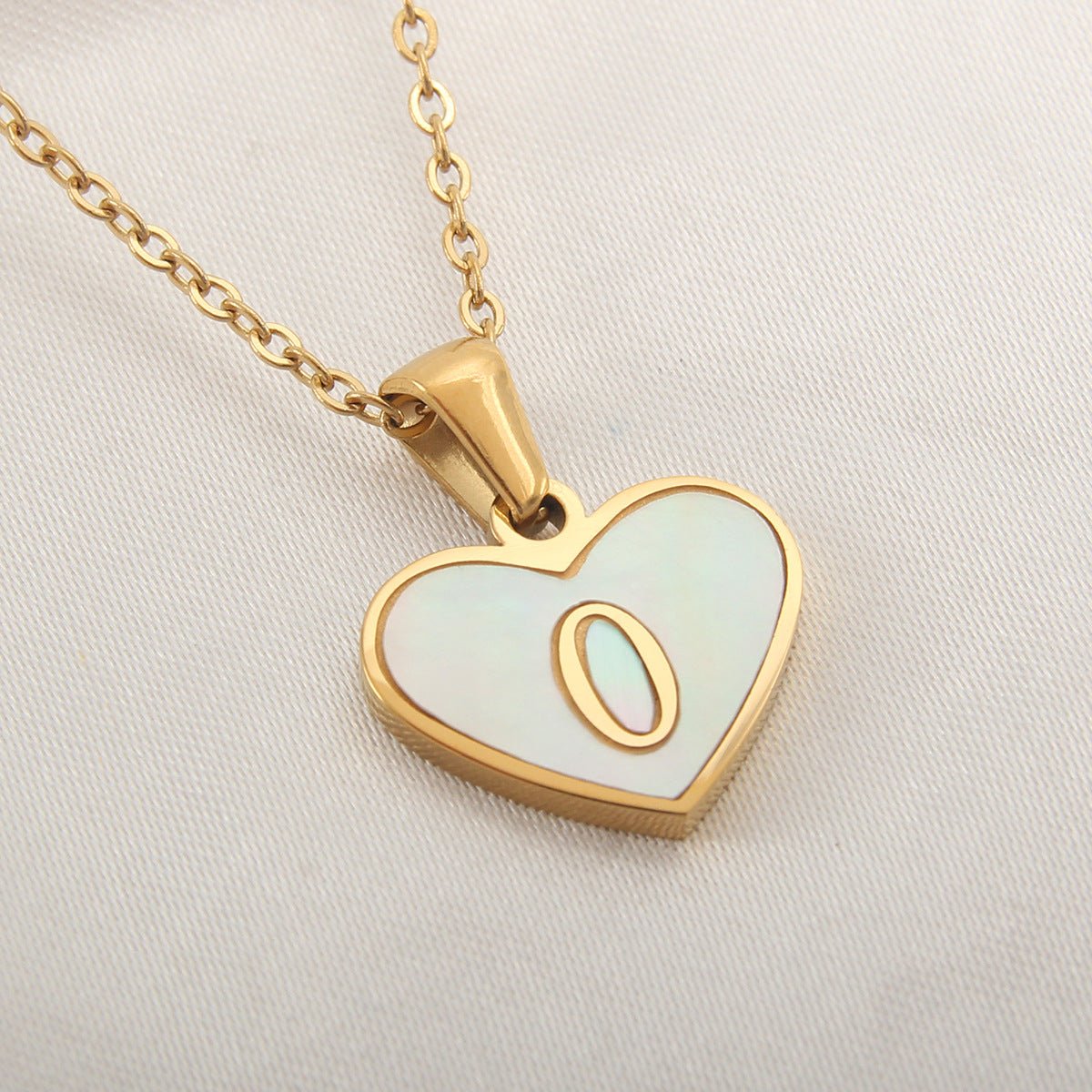 Initial and Letter Heart - shaped Gold Necklace White Shell Love Clavicle Chain Fashion Personalized Necklace For Women Jewelry Valentine's DayNecklace